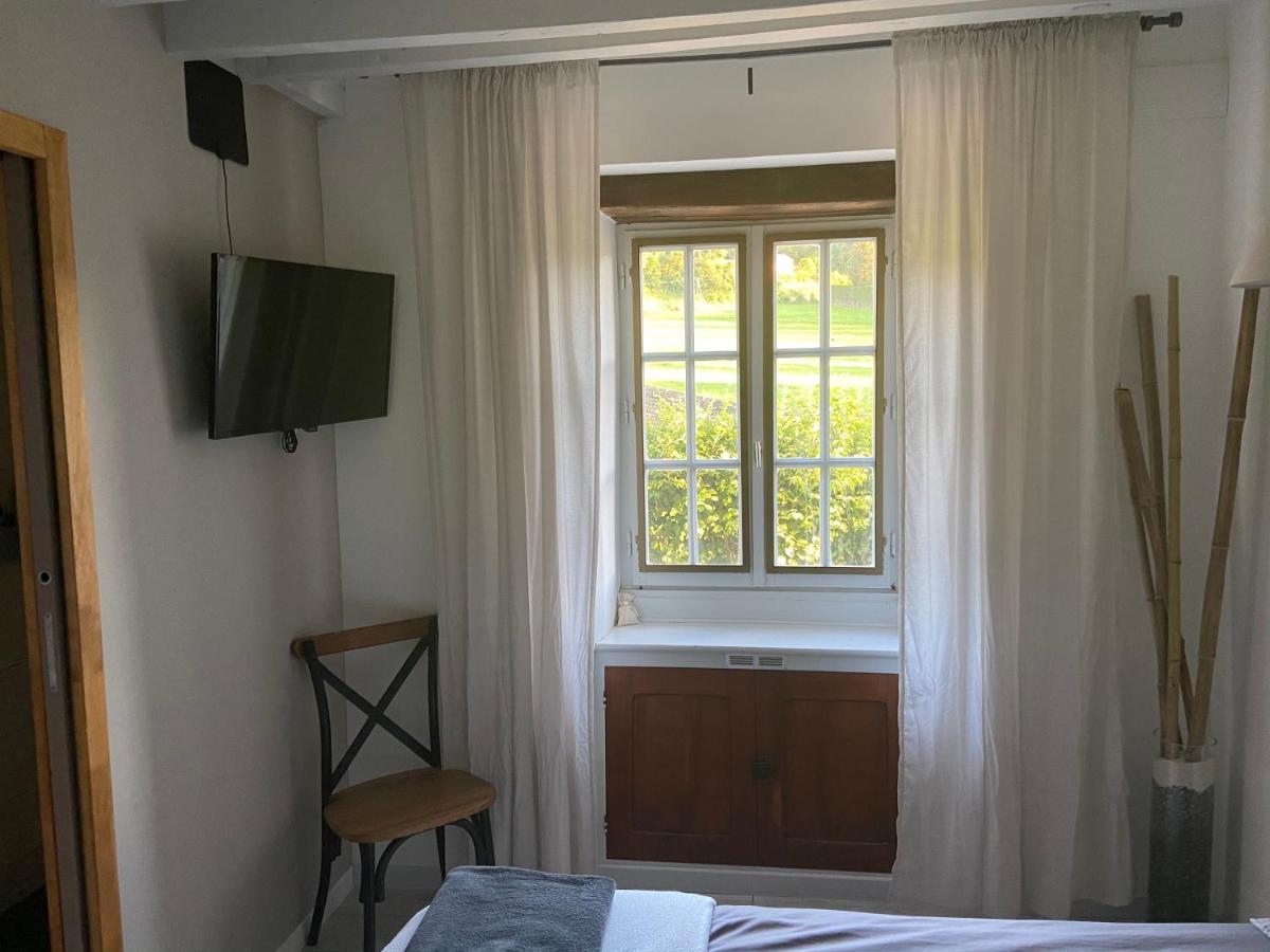 Bed and Breakfast Le Regrimet Avec Parking Gratuit Et Prive Lens-Lestang Екстер'єр фото